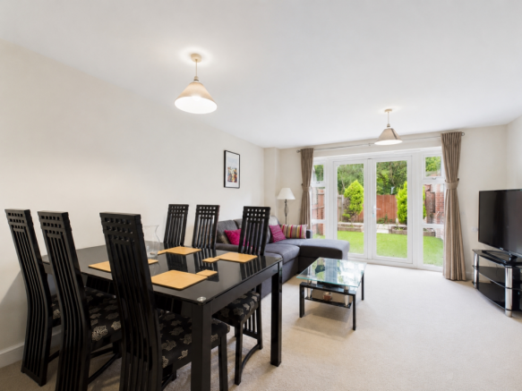 EweMove Estate Agents Basingstoke - Hewitt Road