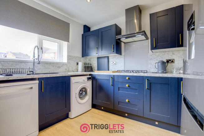 2 bed Bungalow for sale Image 3