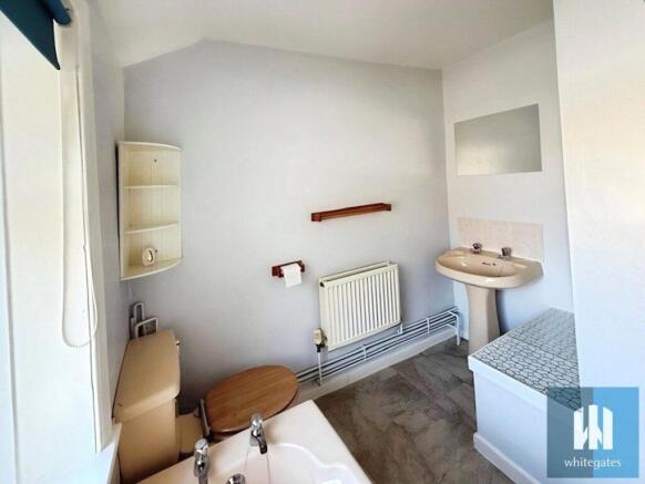 1 bed Terraced to rent Image 12