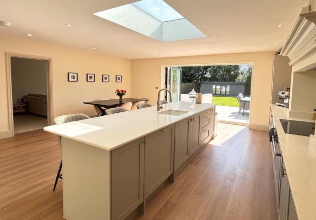 Kitchen 1