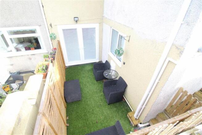 Photo 15