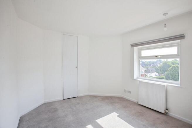3 bed Terraced for sale Image 12