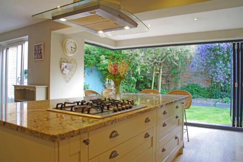 West Chiltern, Woodcote, Reading