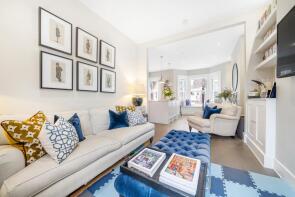 71b, Helix Road, London SW2 2JR