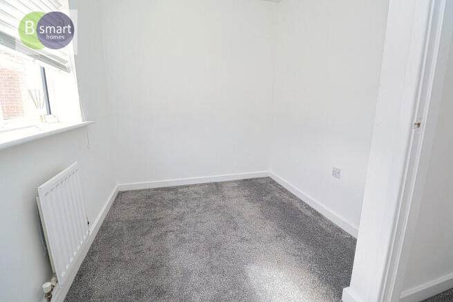 3 bed Semi-Detached for sale Image 11