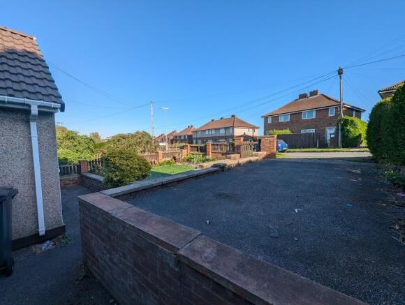 1 bed Semi-Detached Bungalow for sale Image 10