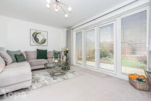 85, Emmeline Avenue, Weldon, Swanscombe DA10 1EA