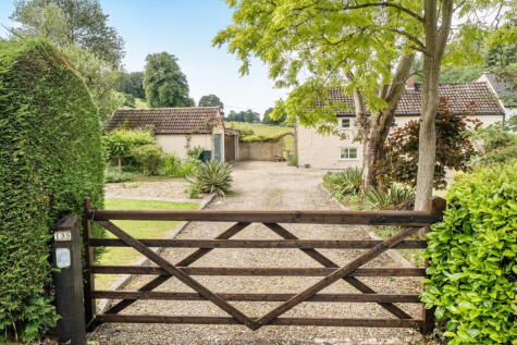 Foxholes, Crockerton, Warminster BA12 7DB