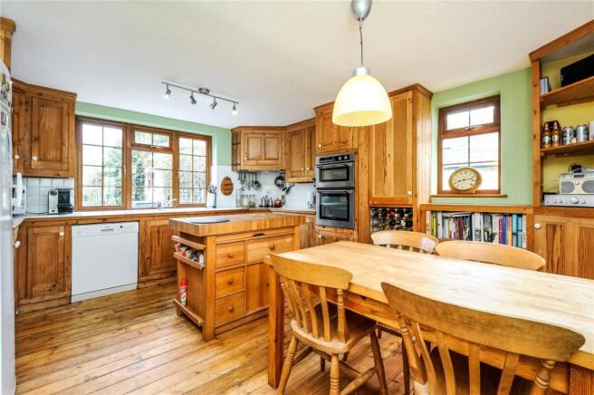 Kitchen/Breakfast