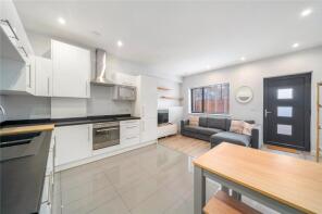 110, Woodvale Walk, London SE27 0EY