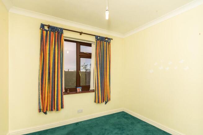 4 bed Detached for sale Image 12