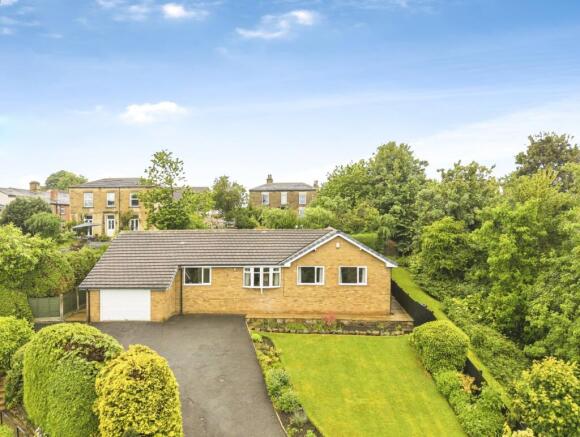 3 bed Bungalow for sale Image 5