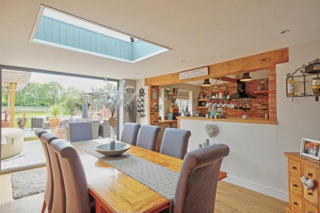 Open plan dining kitchen