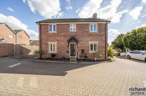 Kilby Crescent, Swindon, SN25
