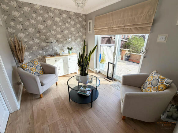 Peatburn Avenue, Heanor, Derbyshire photo 4
