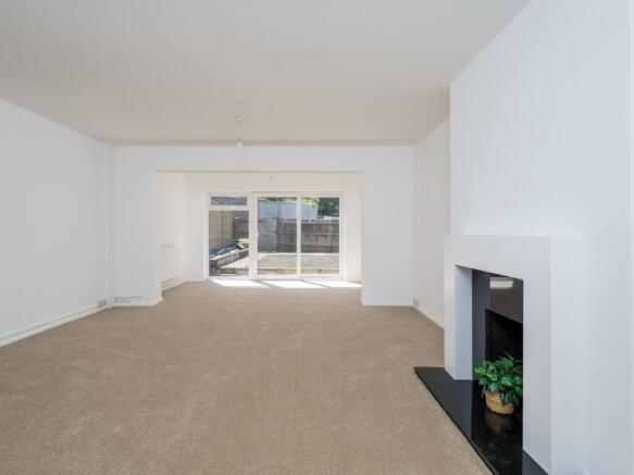 Living Room (view a)