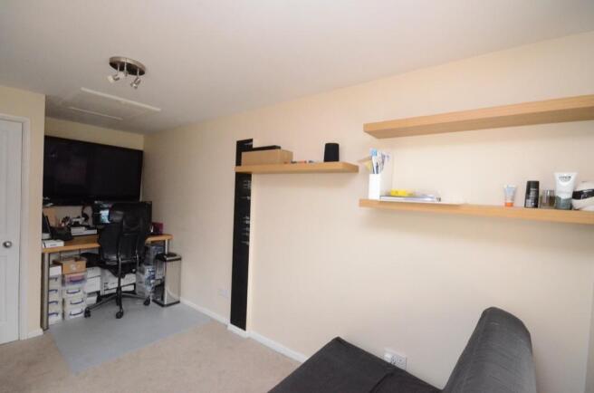 Study / Bedroom