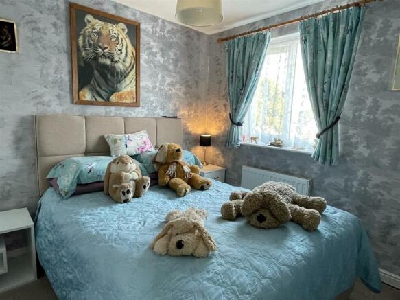 Bedroom.,.jpg