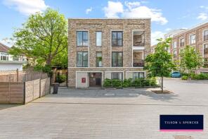 Flat 1, 1 Pippin House, Apple Tree Road, Tottenham, London N17 6EL