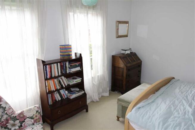 Photo 8