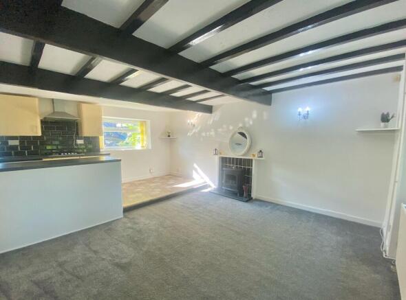 Living room/kitchen