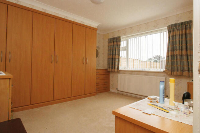 2 bed Detached Bungalow for sale Image 8
