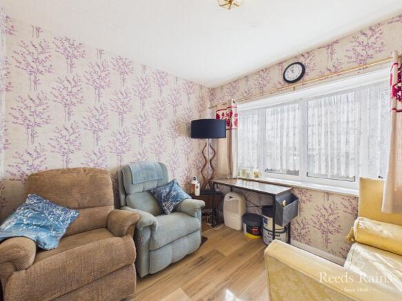 2 bed Bungalow for sale Image 4