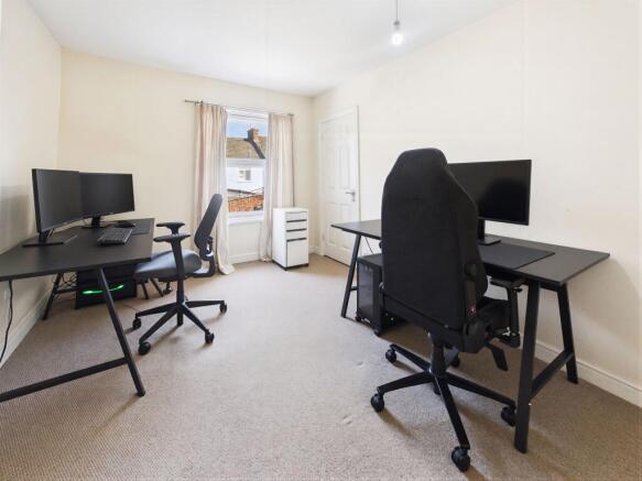 2 bed Terraced for sale Image 8