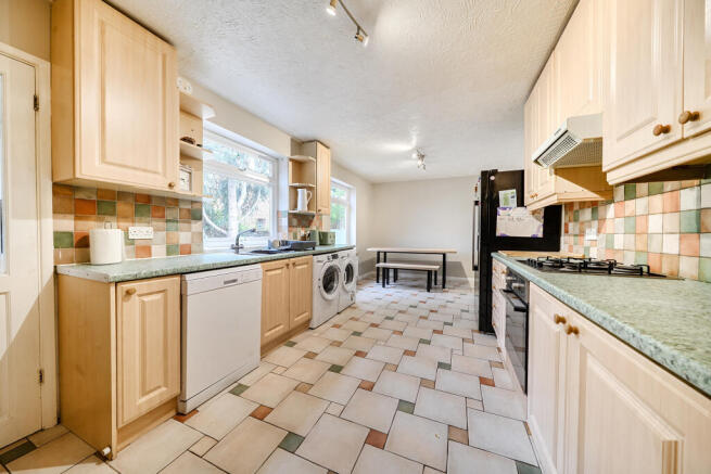 Kitchen / Dining Room