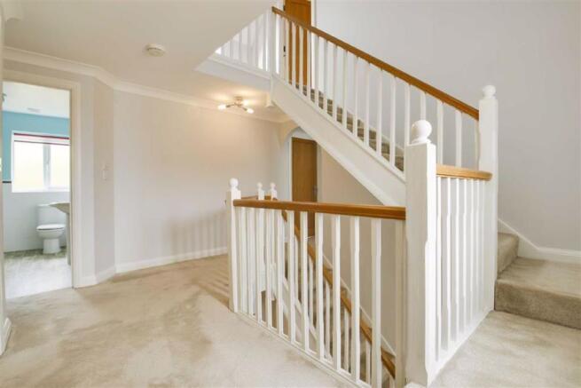 FIRST FLOOR LANDING