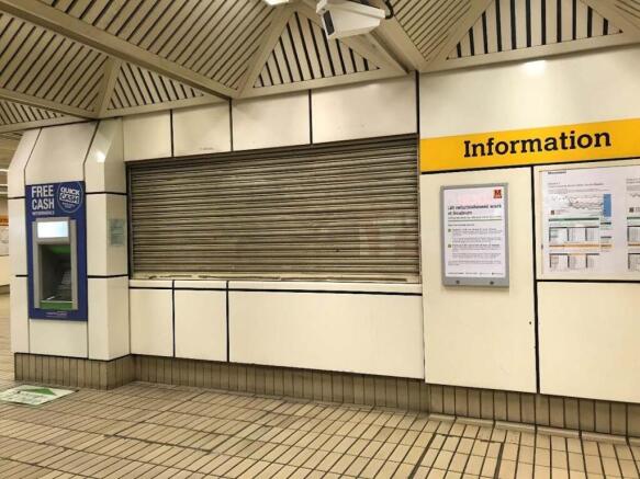 Travel Shop  Monument 1.jpg