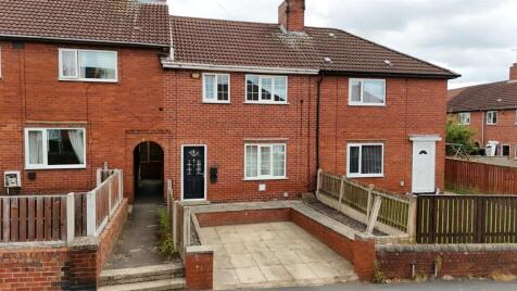 School Street, Upton