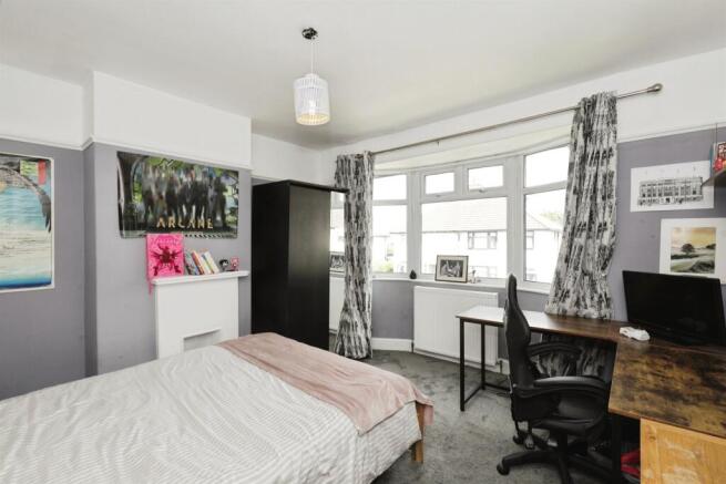 3 bed Semi-Detached for sale Image 7