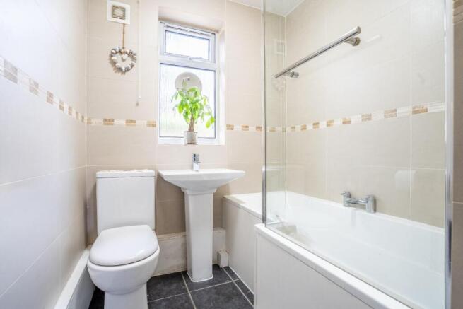 1 bed Apartment for sale Image 8