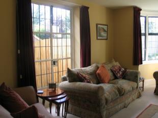 SITTING ROOM-2