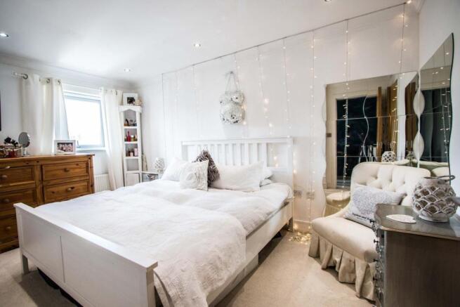 Master-Bedroom.jpg