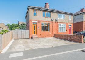 1, Moorside Avenue, Birkenshaw, Bradford BD11 2BG
