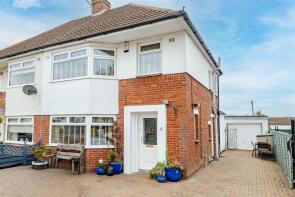 4, Ridgeway Road, Barry CF62 8PS