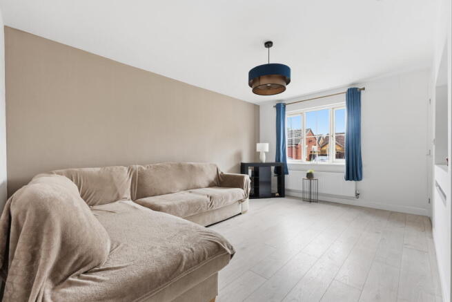 3 bed Terraced for sale Image 10