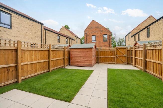 3 bed Detached for sale Image 11