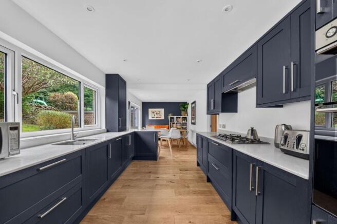 DINING LIVING KITCHEN
