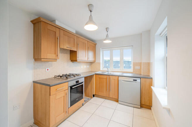 1372063-8-68f7614...