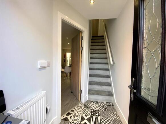 5kg.hallway.jpg