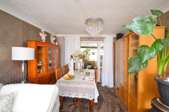 3 bed Semi-Detached for sale Image 5