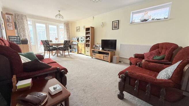 Eagle Close, Worle, Weston-super-Mare photo 4