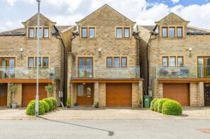 56, Long Lane, Honley, Holmfirth HD9 6EA