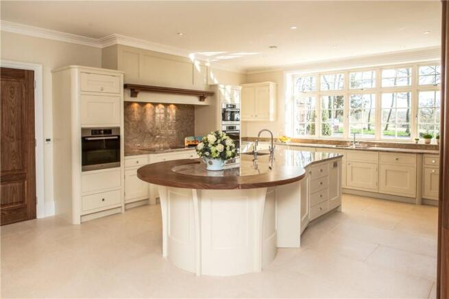 Kitchen/ Family Room