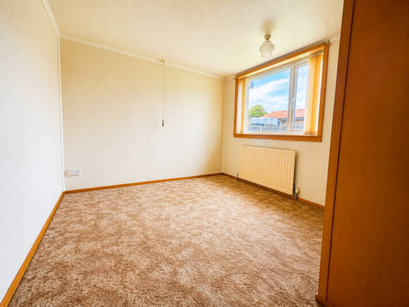 2 bed Detached Bungalow for sale Image 9