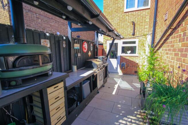 BBQ Area..jpg