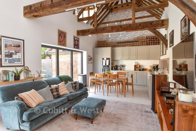 Lounge/ Kitchen/ Diner